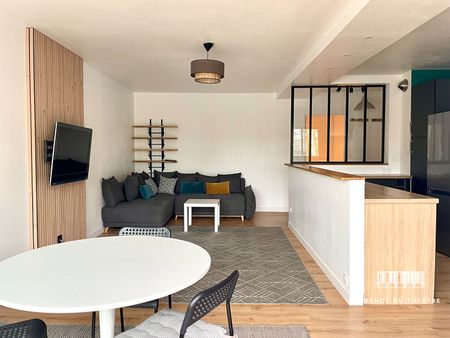 Location Appartement 3 pièces 66m² - Photo 2