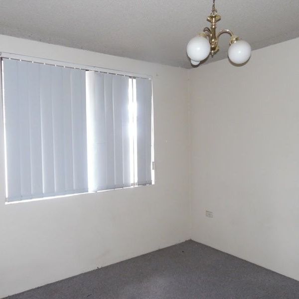 Walk To Westfields - Photo 1