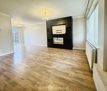 3 bedroom semi-detached house to rent - Photo 6