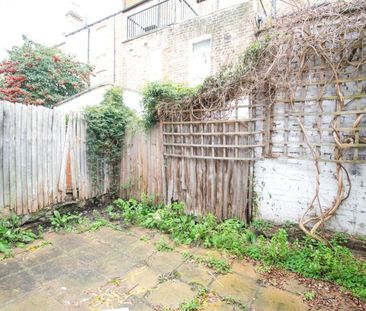 Room in a Shared House, Abdale Road, W12 - Photo 4