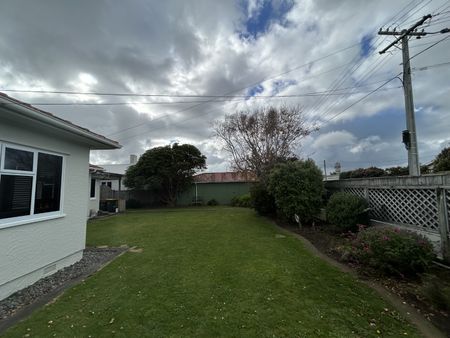 13 Regent Street, Hawera - Photo 5