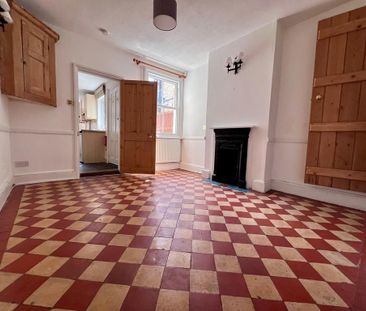 2 bedroom terraced house to rent - Photo 2