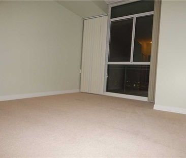 For Lease - 220 Burnhamthorpe Road Unit# 1810, Mississauga, Ontario - Photo 2