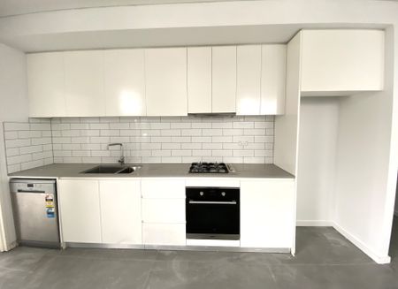 Modern one bedroom apartment !!! - Photo 3