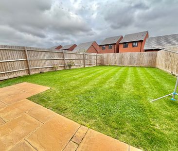 Tedder Grove, Nuneaton, CV11 - Photo 5