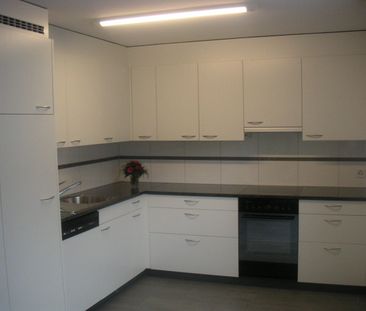 4 1/2 - Zimmerwohnung mit Balkon - Photo 1