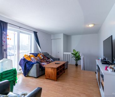 Bel Appartement - 83 Rue Osborne #4 - Photo 1