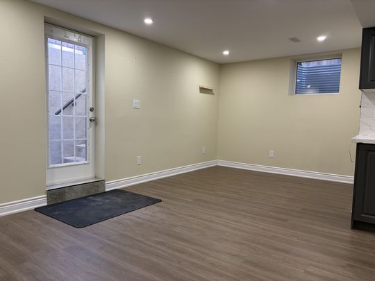 For Lease - 40 Houghton Street, Cambridge, Ontario - Photo 1