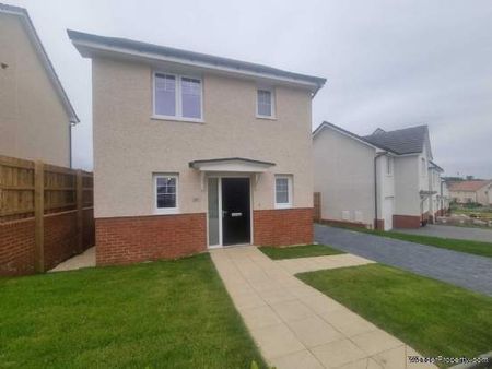 3 bedroom property to rent in Stewarton - Photo 4