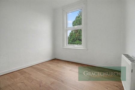 4 bedroom terraced house to rent - Photo 3