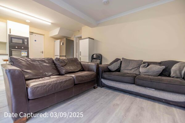 19 Yarburgh Way, Badger Hill - Photo 1