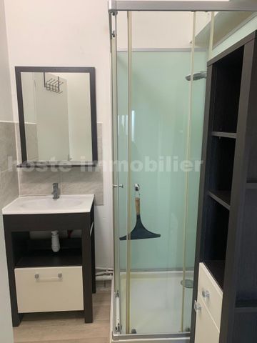 Location Appartement 2 pièces 31m² TOURCOING 59200 - Photo 5