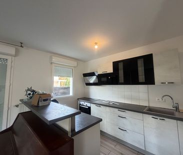 Location Appartement 4 pièces 83m² - Photo 3