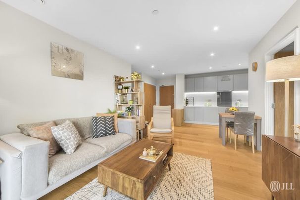 Ferry Lane London N17 - Photo 1