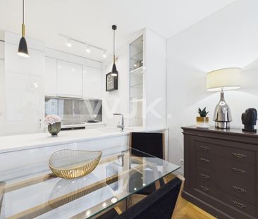 Warszawa, Śródmieście, Emilii Plater - Photo 5