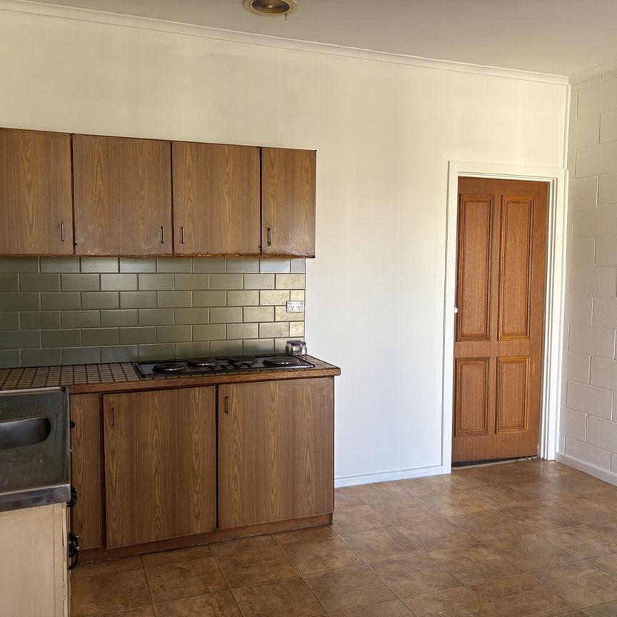 29-31 Spencer Street (Unit 2), Port Augusta SA 5700 - Photo 1