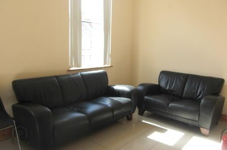 Cromwell Road, Botanic Avenue, Belfast, BT7 1JW - Photo 3