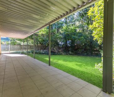 Perfectly located 3 bedroom home - Photo 2