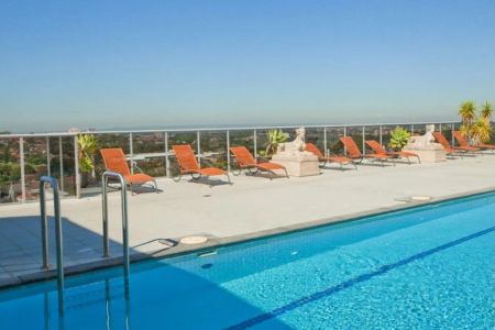 Convenient One Bedroom Apartment with Terrace - Photo 5