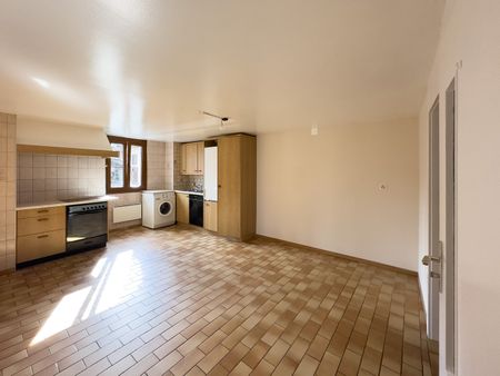 A louer, appartement de 2,5 pièces à Aclens - disponible de suite - Photo 4