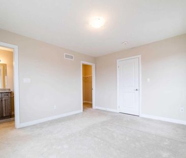 For Lease - 122 Monarch Woods Drive, Kitchener, Ontario - Photo 6