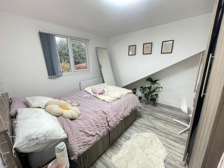 7 bedroom semi-detached house to rent - Photo 5