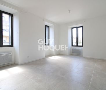 Location : appartement 3 pièces (48 m²) à COUBERT - Photo 2