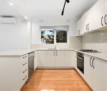 20/3 Kireep Road, Balwyn VIC 3103 - Photo 4