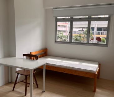 3 Bedroom HDB_FOUR_ROOM at Sembawang - Photo 2