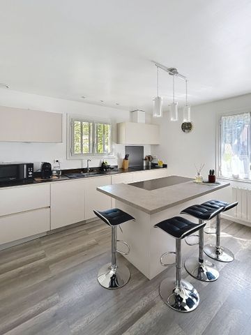 House - Photo 5