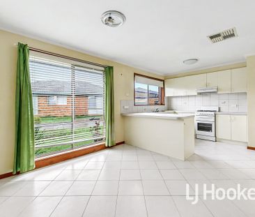 4/46 Beckington Crescent, Hampton Park VIC - Photo 3