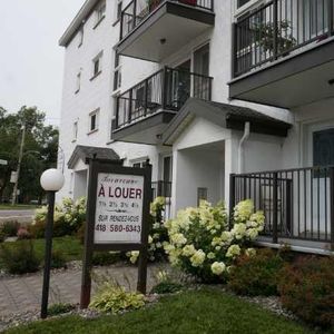 À Louer 2 1/2 - Photo 2