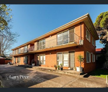 Perfectly Positioned Ground Floor Apartment - Photo 1
