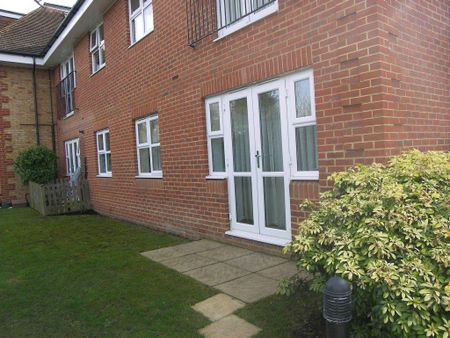 2 bedroom apartment to rent - Photo 3