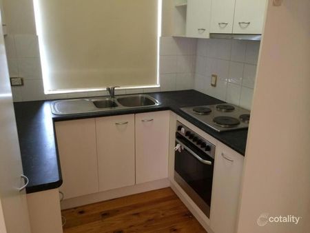 Location - Location -Location - Photo 4