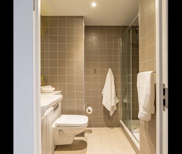 Studio Flat, King William Street, M50 - Photo 2