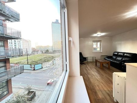 2 Bed Flat, Naples Street, M4 - Photo 5