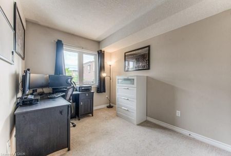 For Lease - 240 Rachel Crescent Unit# F, Waterloo, Ontario - Photo 4
