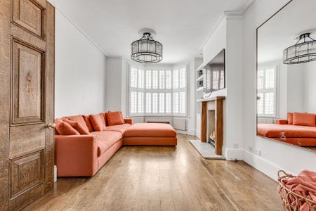 3 bedroom terraced house to rent - Photo 2