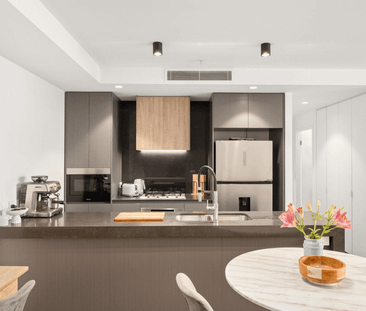 Live the Chevron Island Lifestyle - Cafés, Culture & Convenience - Photo 5