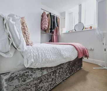 Sudbury, Suffolk, CO10 - Photo 3