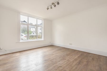 Page Heath Lane, Bickley, Bromley, BR1 - Photo 2