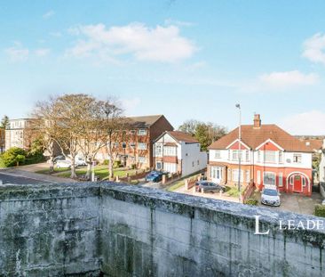 2 bedroom flat to rent - Photo 6