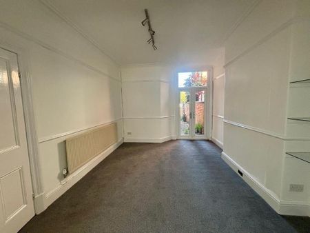 3 bedroom terraced house to rent - Photo 5