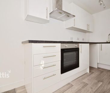 2 bedroom apartment to rent - Photo 6