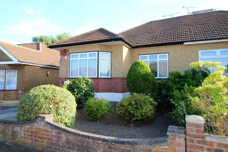 2 bedroom bungalow to rent - Photo 4