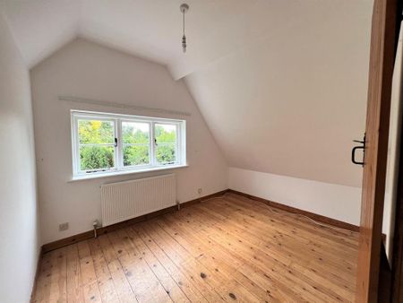 3 bedroom detached house to rent - Photo 3