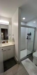 Pasaje Clavero, Málaga, Andalusia 29012 - Photo 4