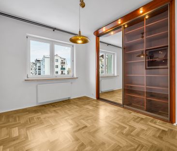 Przestronny, klimatyczny apartament na Ursynowie - Zdjęcie 5