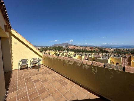 Ático En alquiler DUQUESA VILLAGE s/n, La Duquesa, Manilva - Photo 2